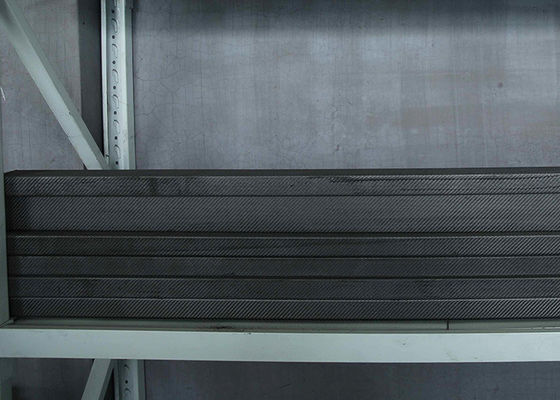 Lò chân không carbon Graphite loại U Shield Sleeve